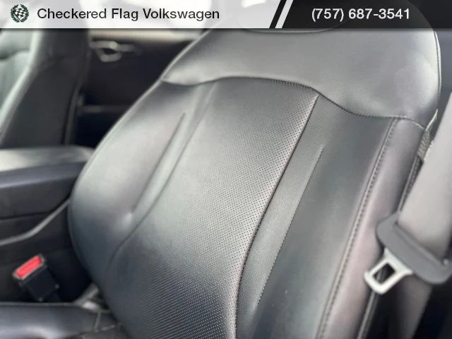 Used 2023 Ebony Black Kia EX image 19