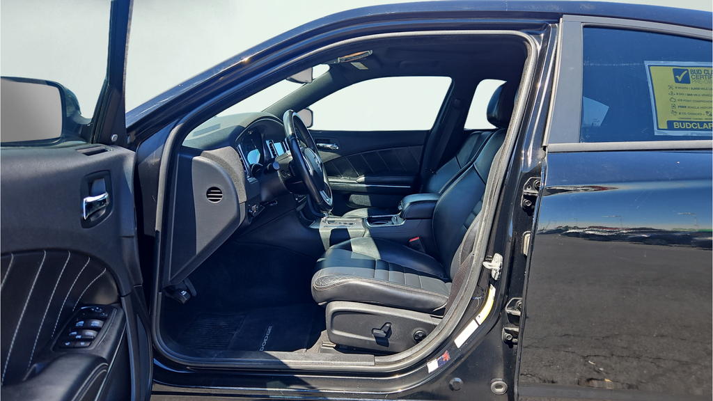 Used 2014 Black Dodge R/T image 17