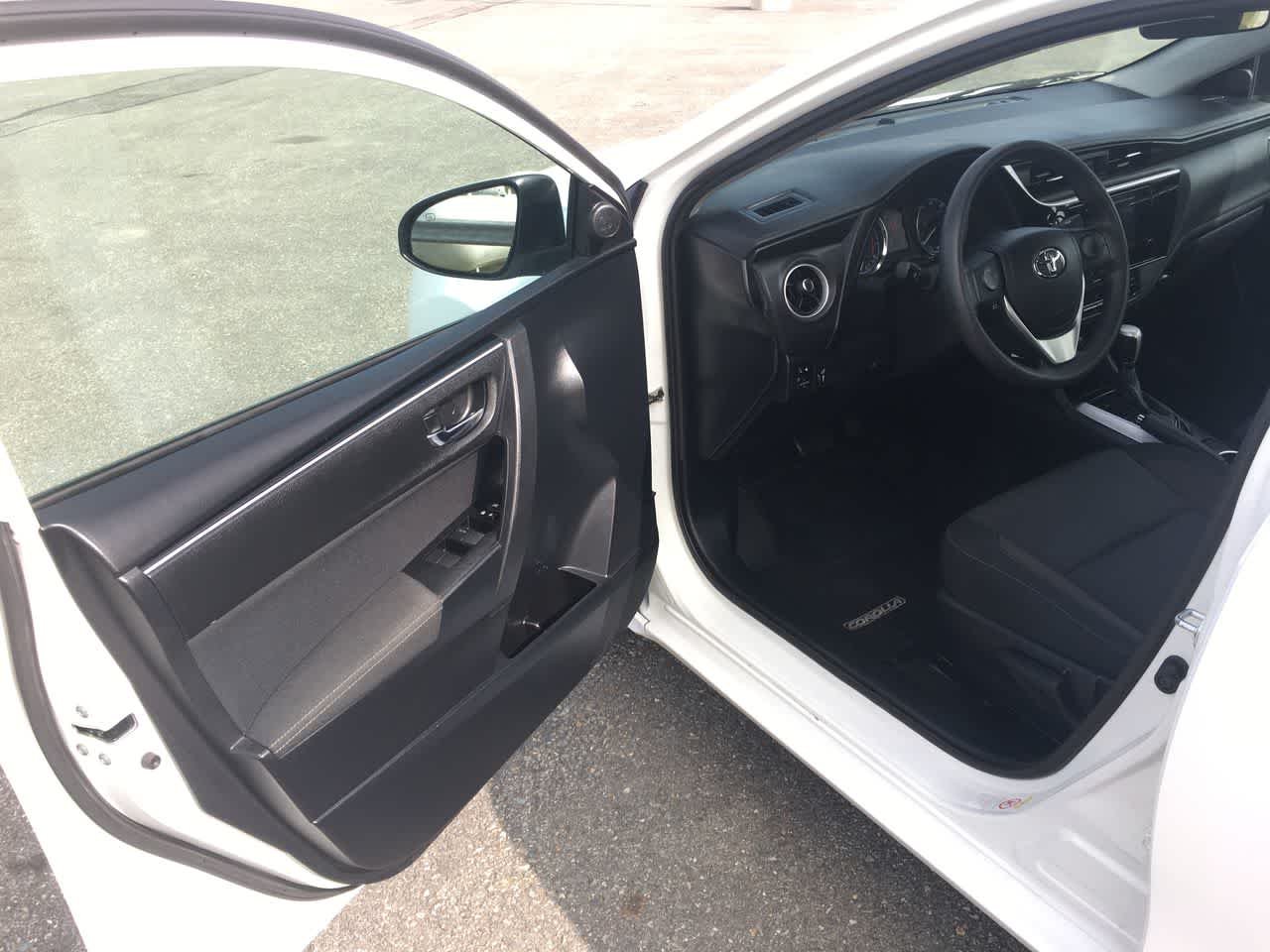 Used 2018 Super White Toyota LE image 12