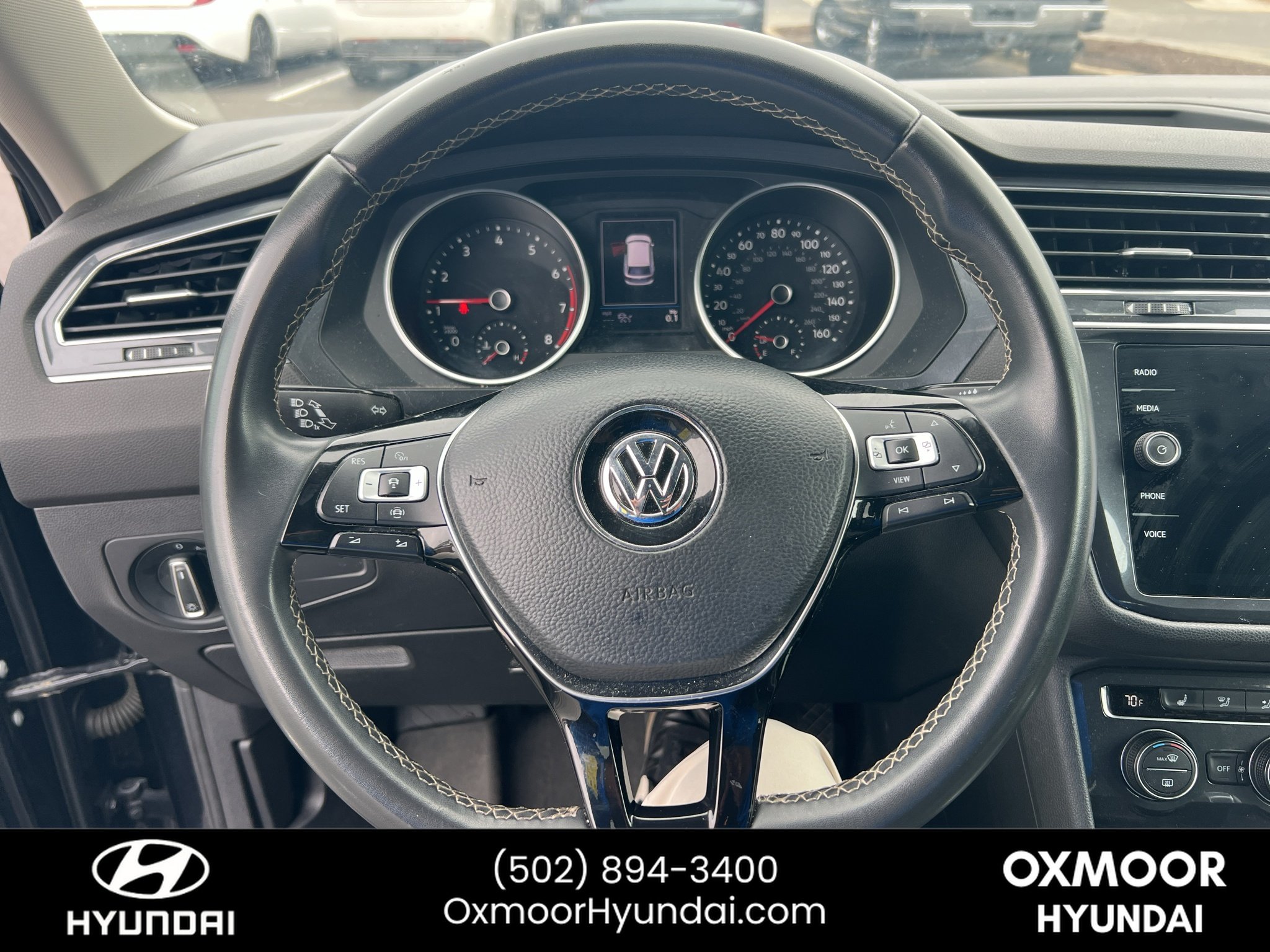 Used 2021 Deep Black Pearl Volkswagen SE image 9