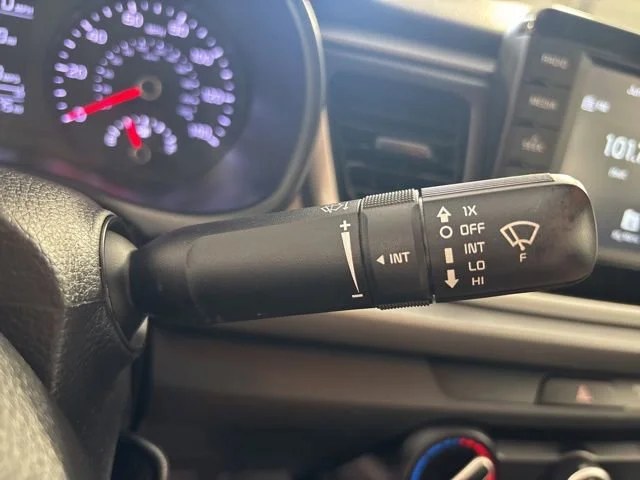 Used 2020 Black Kia LX image 5
