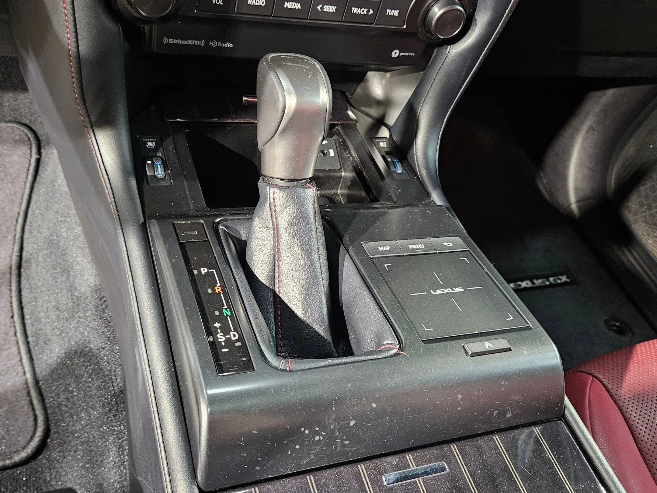 2023 Lexus GX PREMIUM - Photo 33