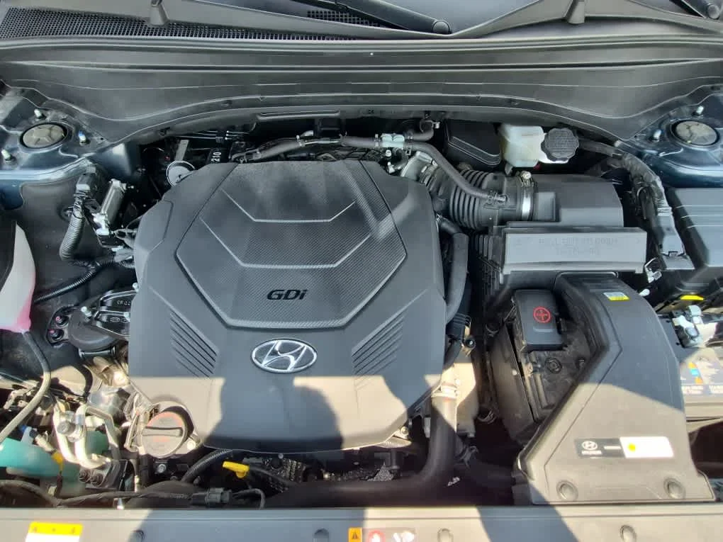 Certified Used 2024 Moonlight Cloud Hyundai SEL 7P image 23