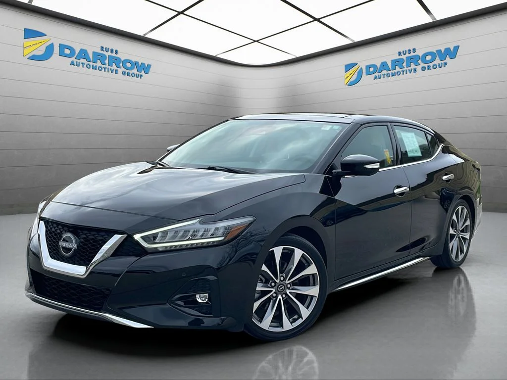 2023 Nissan Maxima Platinum's photo