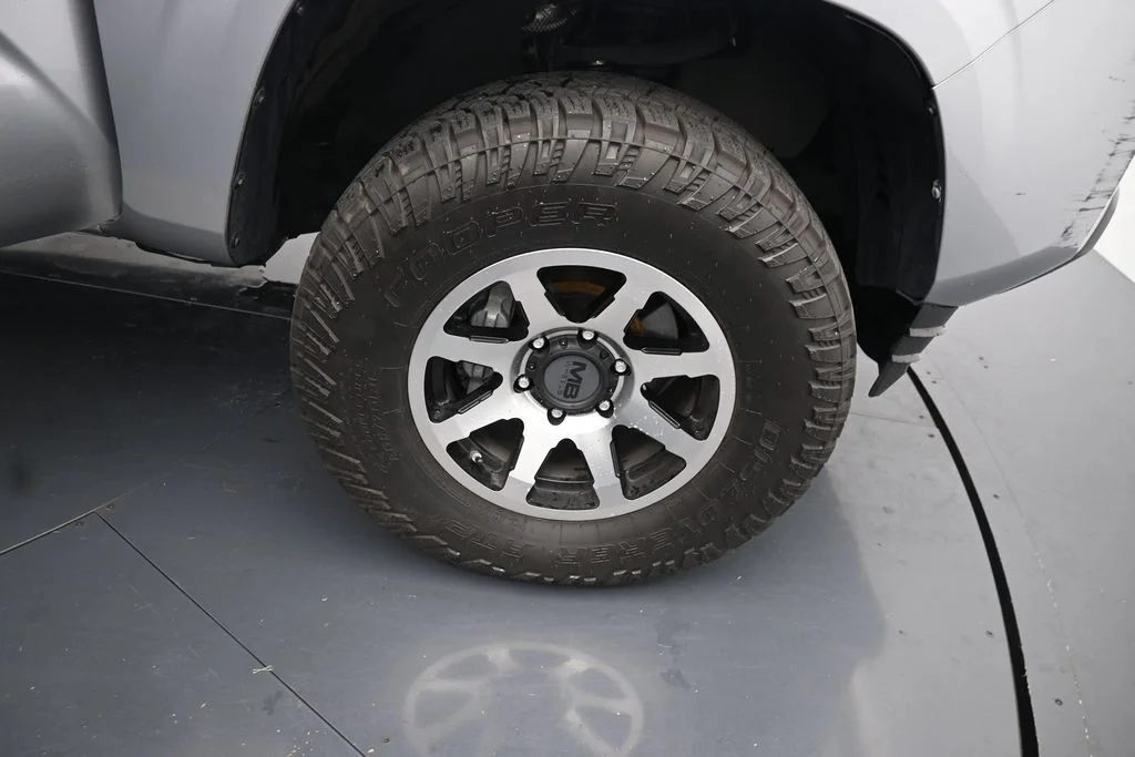 Used 2021 Silver Toyota SR image 12