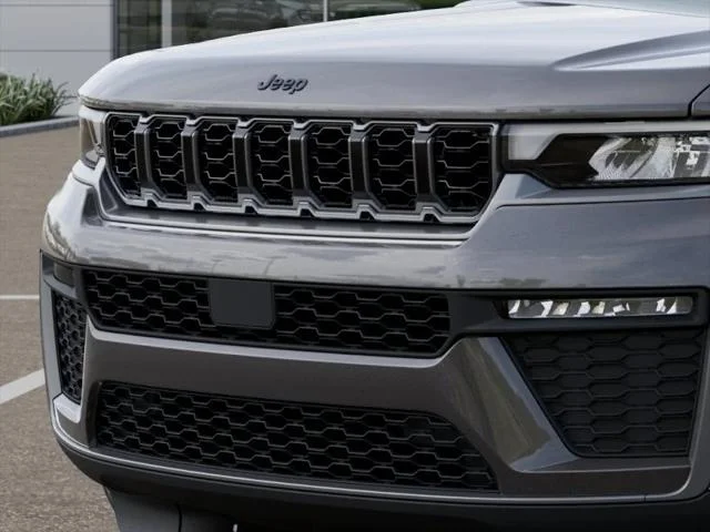 New 2026 Baltic Gray Metallic Clear-Coat Exterior Paint Jeep Limited image 37