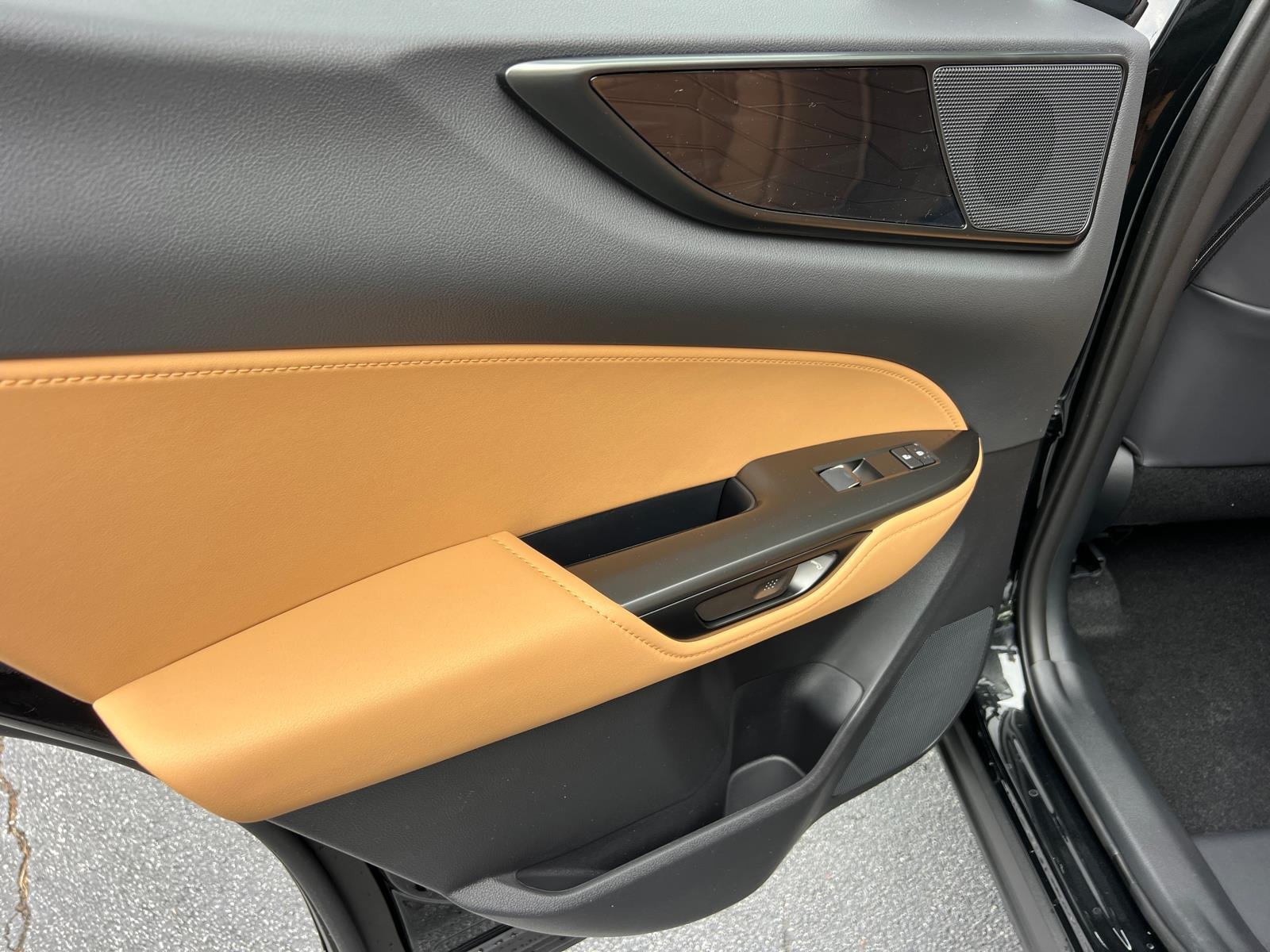 New 2026 Caviar Lexus PREMIUM PLUS AWD image 16