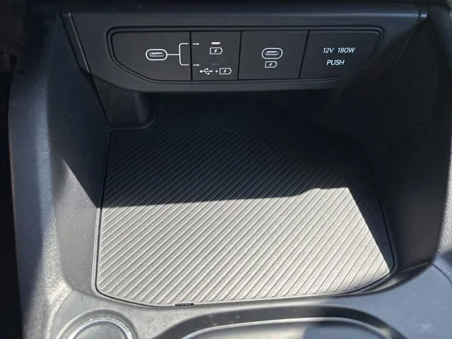 Used 2025 Steel Gray Kia LXS image 27