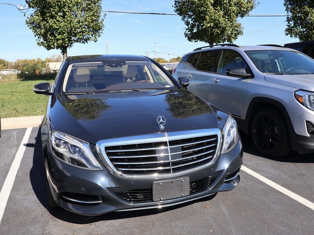 2015 Mercedes Benz S 550 4MATIC photo 4