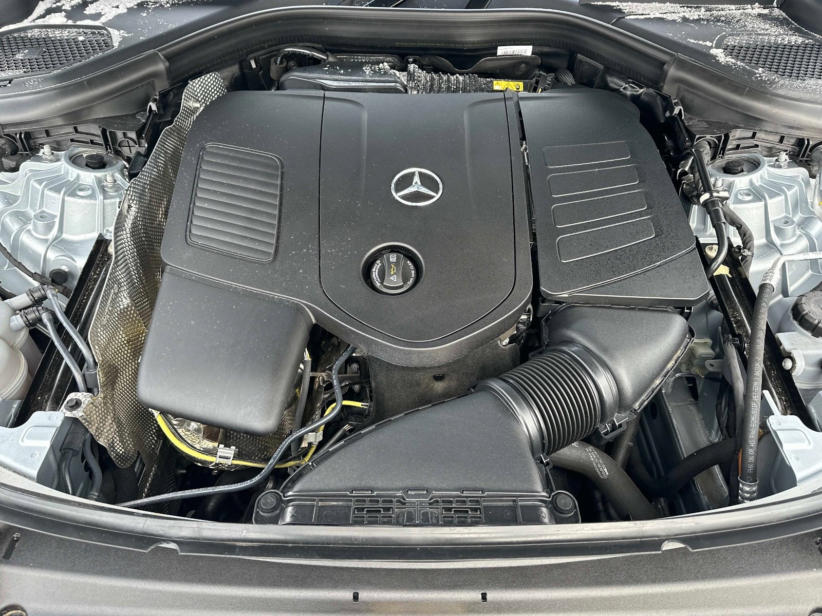 Certified Used 2025 Cirrus Silver Metallic Mercedes-Benz GLC 300 image 10