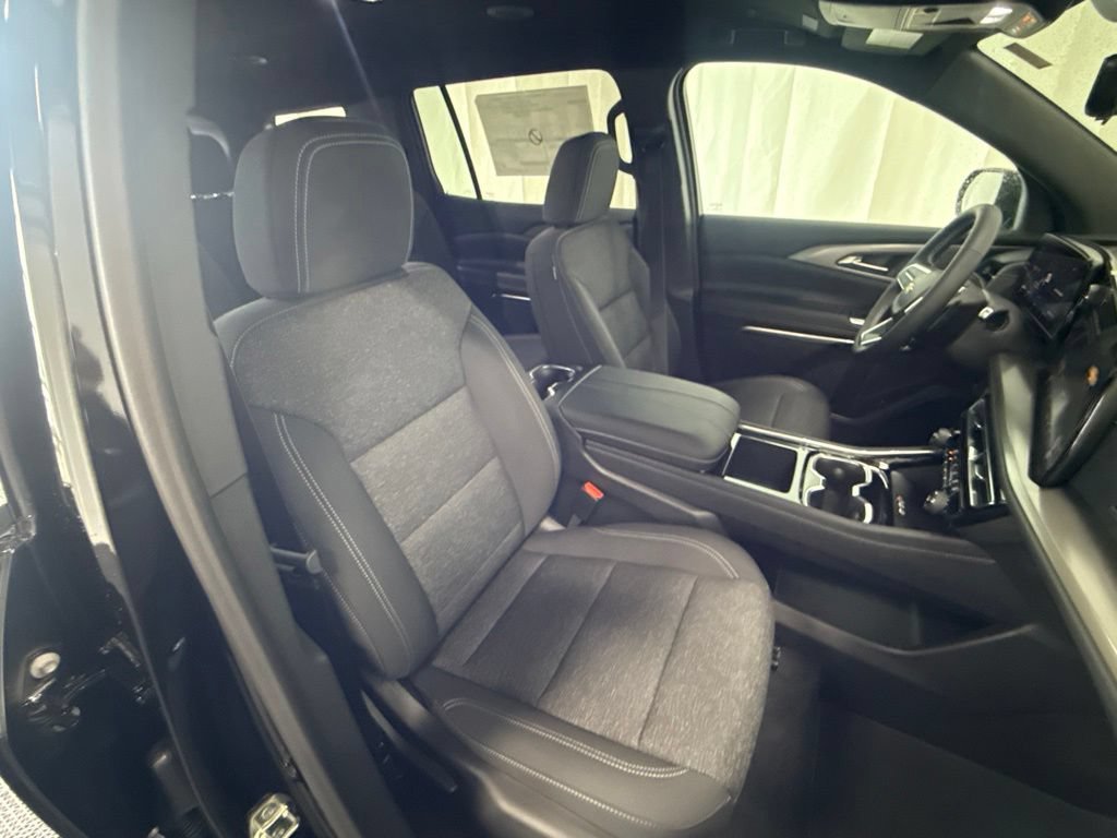 2027 Chevrolet Traverse LT - Photo 21