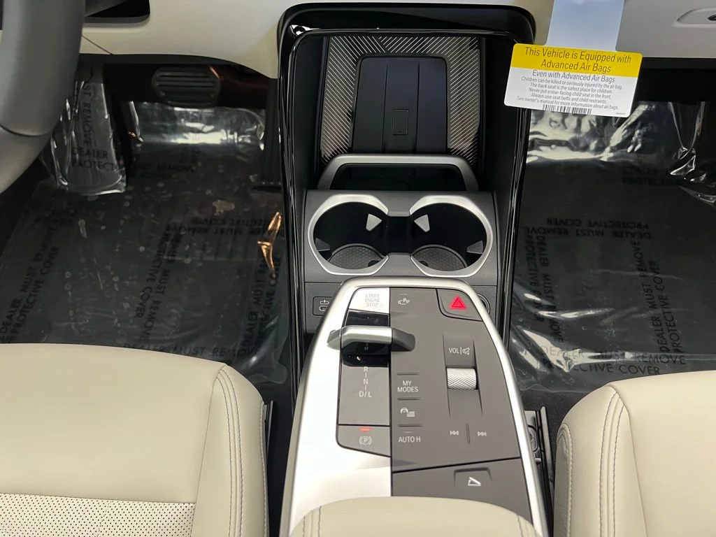 2026 BMW X1 28i - Photo 11