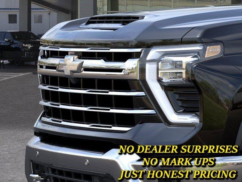 2026 Chevrolet Silverado 2500 HD LTZ - Photo 13