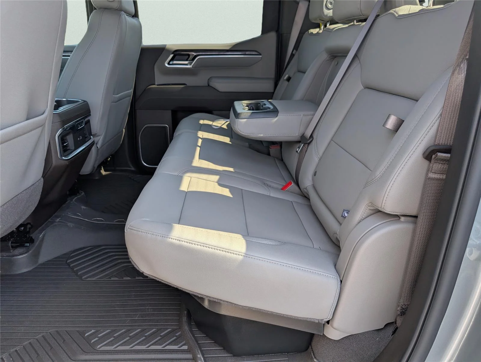 New 2026 Sterling Gray Metallic Chevrolet LTZ image 29