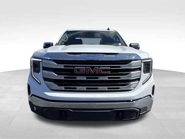 New 2026 Summit White GMC SLE image 9