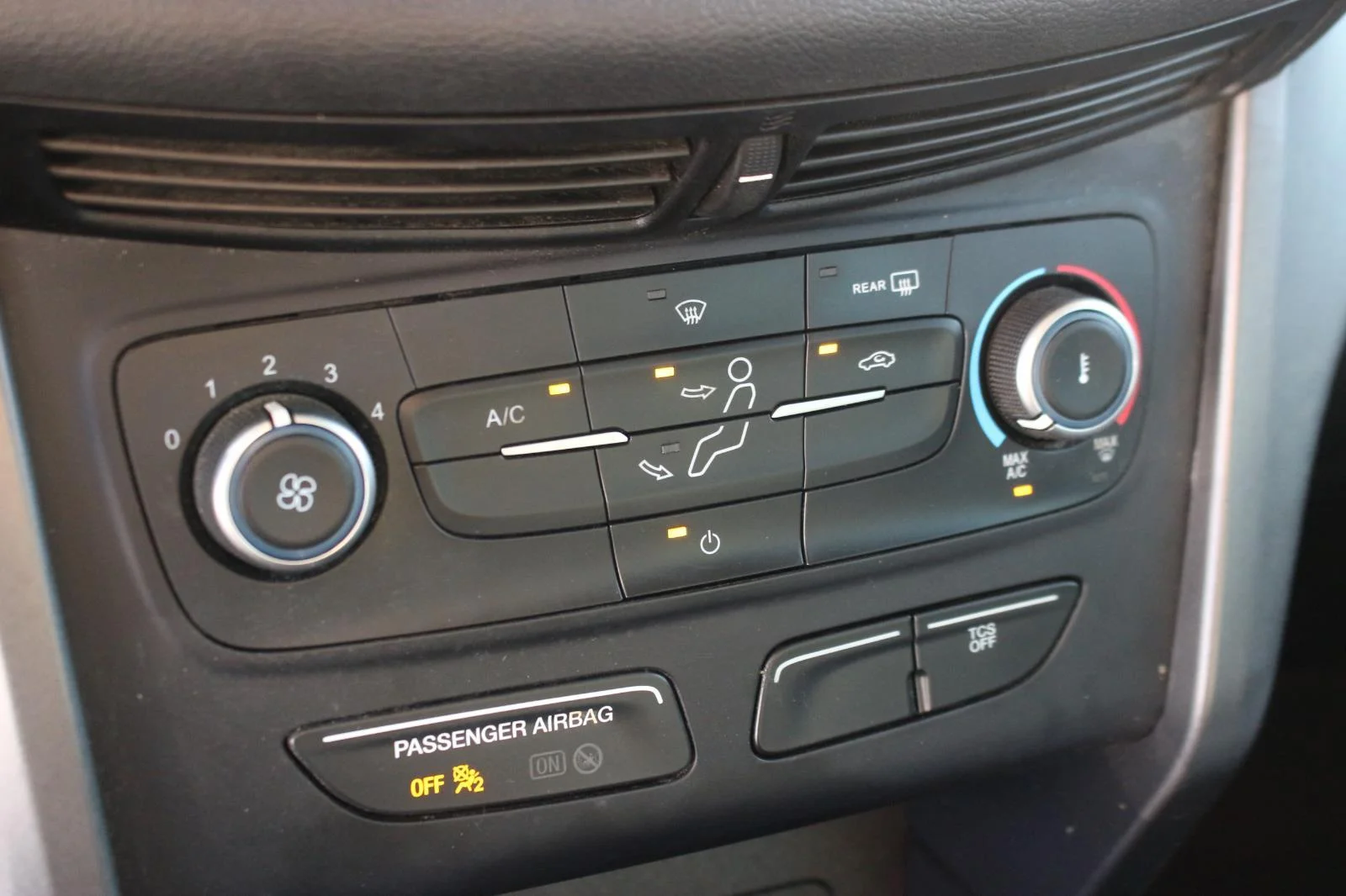Used 2019 Black Ford S image 25