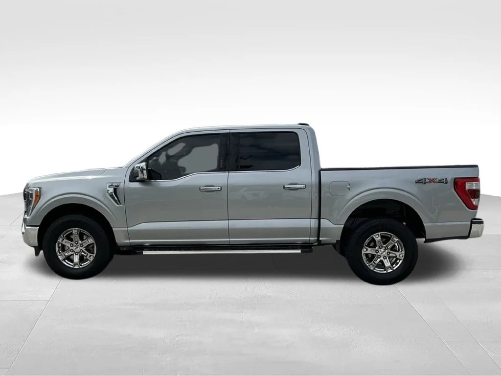 Used 2022 Silver Ford Lariat image 3