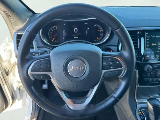 Used 2022 White Jeep Limited image 26