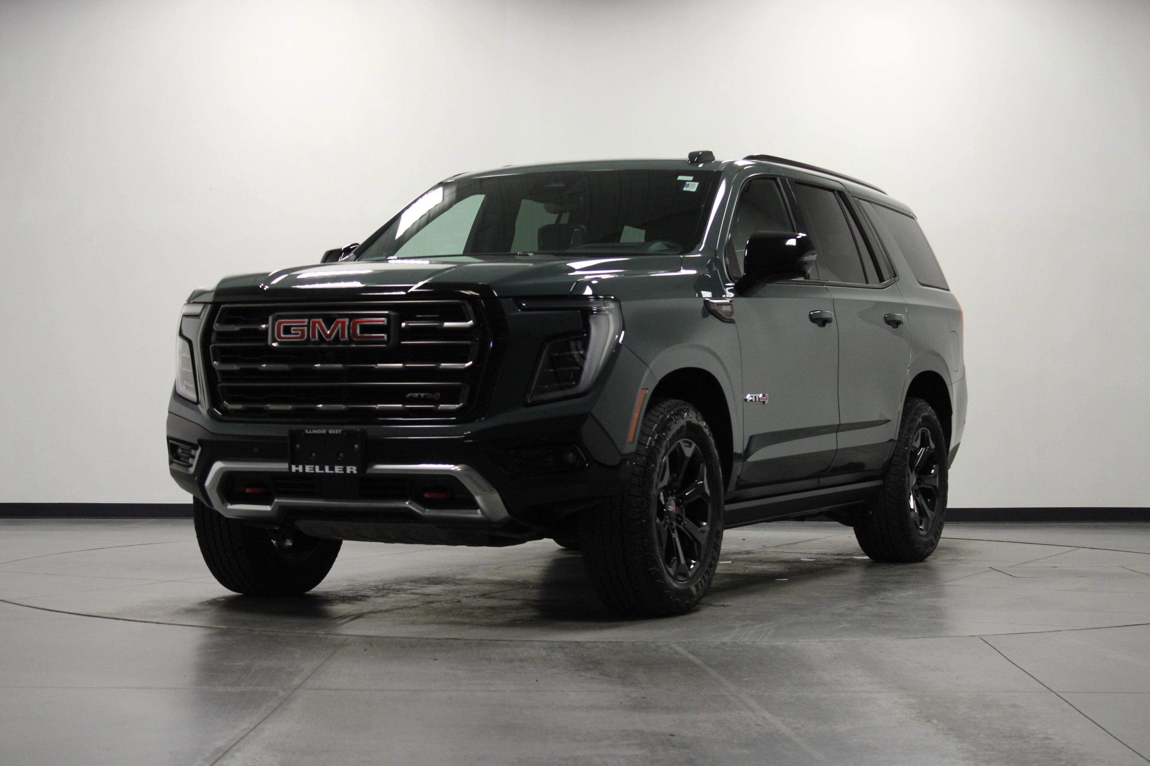Used 2026 Midnight Pine GMC AT4 Ultimate image 8