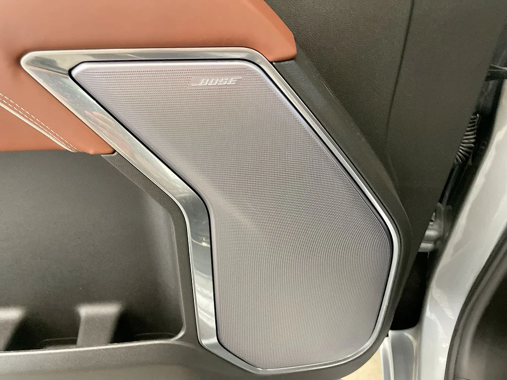 Used 2025 Sterling Metallic GMC Denali Ultimate image 25