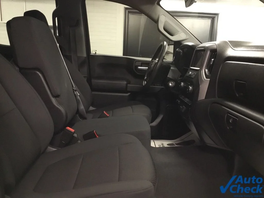 Used 2021 Gray Chevrolet Custom Trail Boss image 41