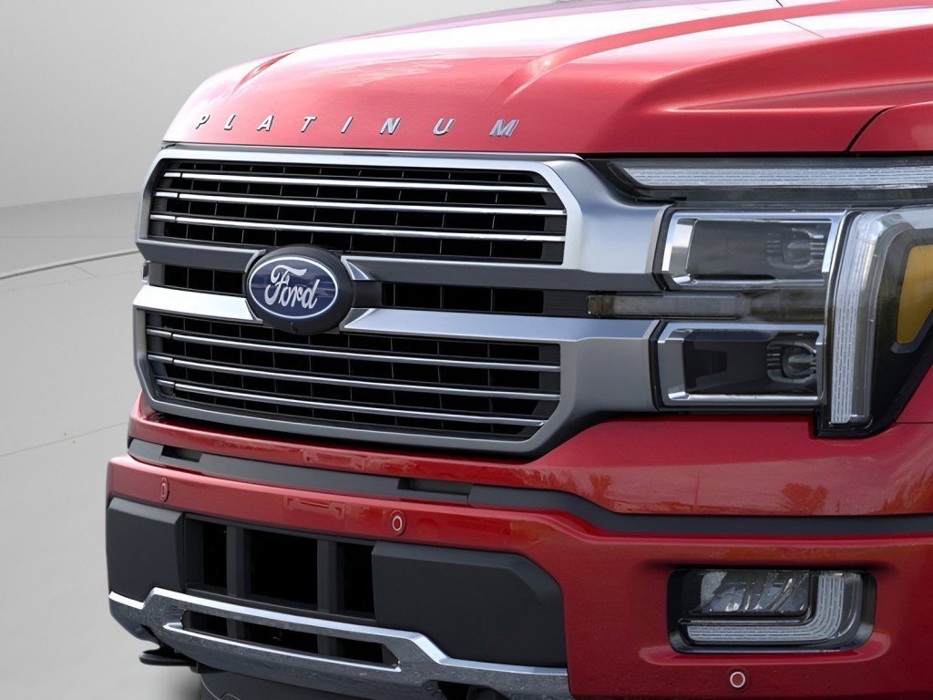 New 2026 Ruby Red Metallic Tinted Clearcoat Ford Platinum image 19