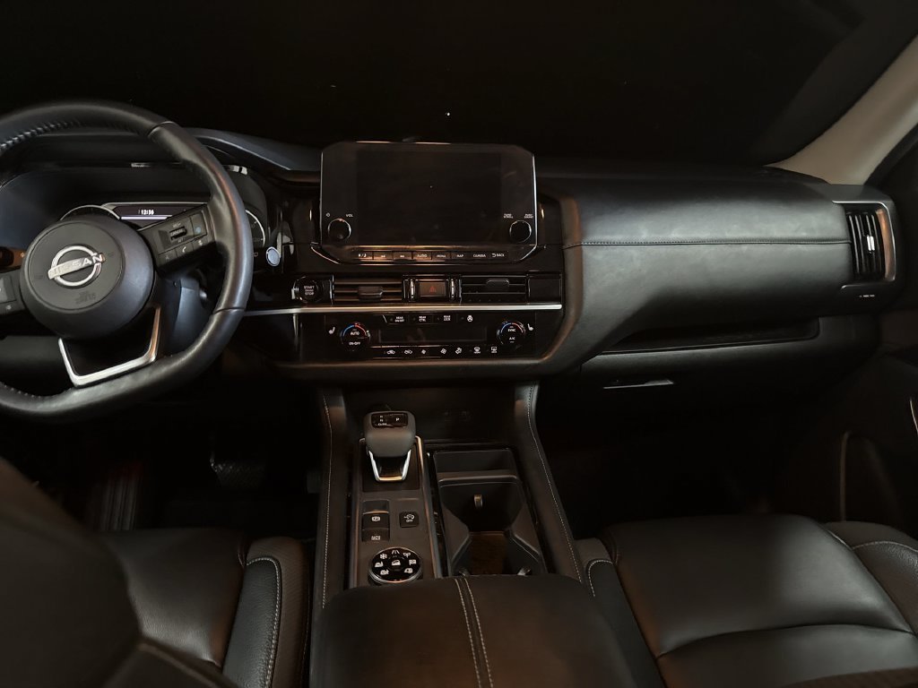 Certified Used 2025 Super Black Nissan SL image 21