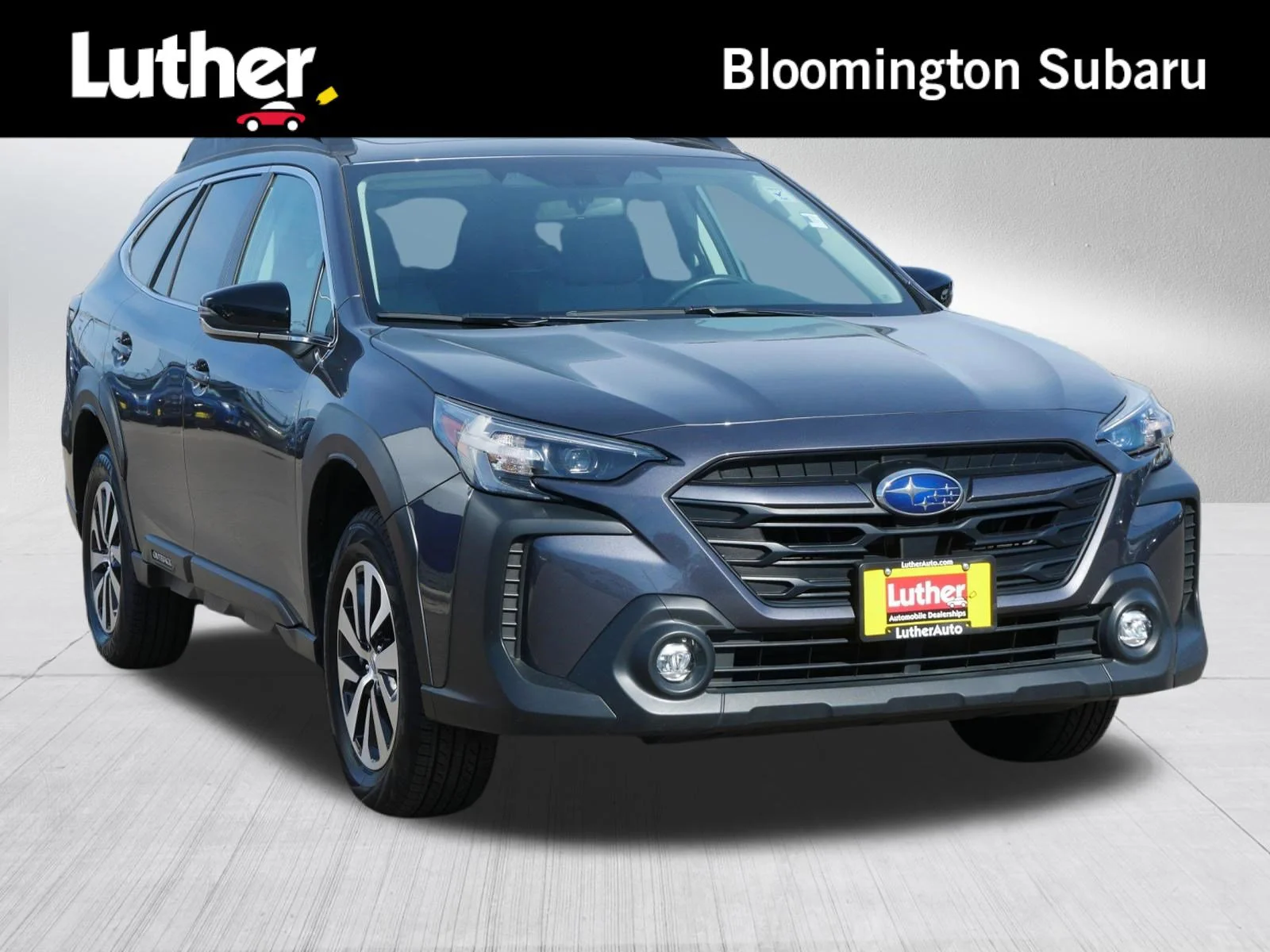 2025 Subaru Outback Premium's photo