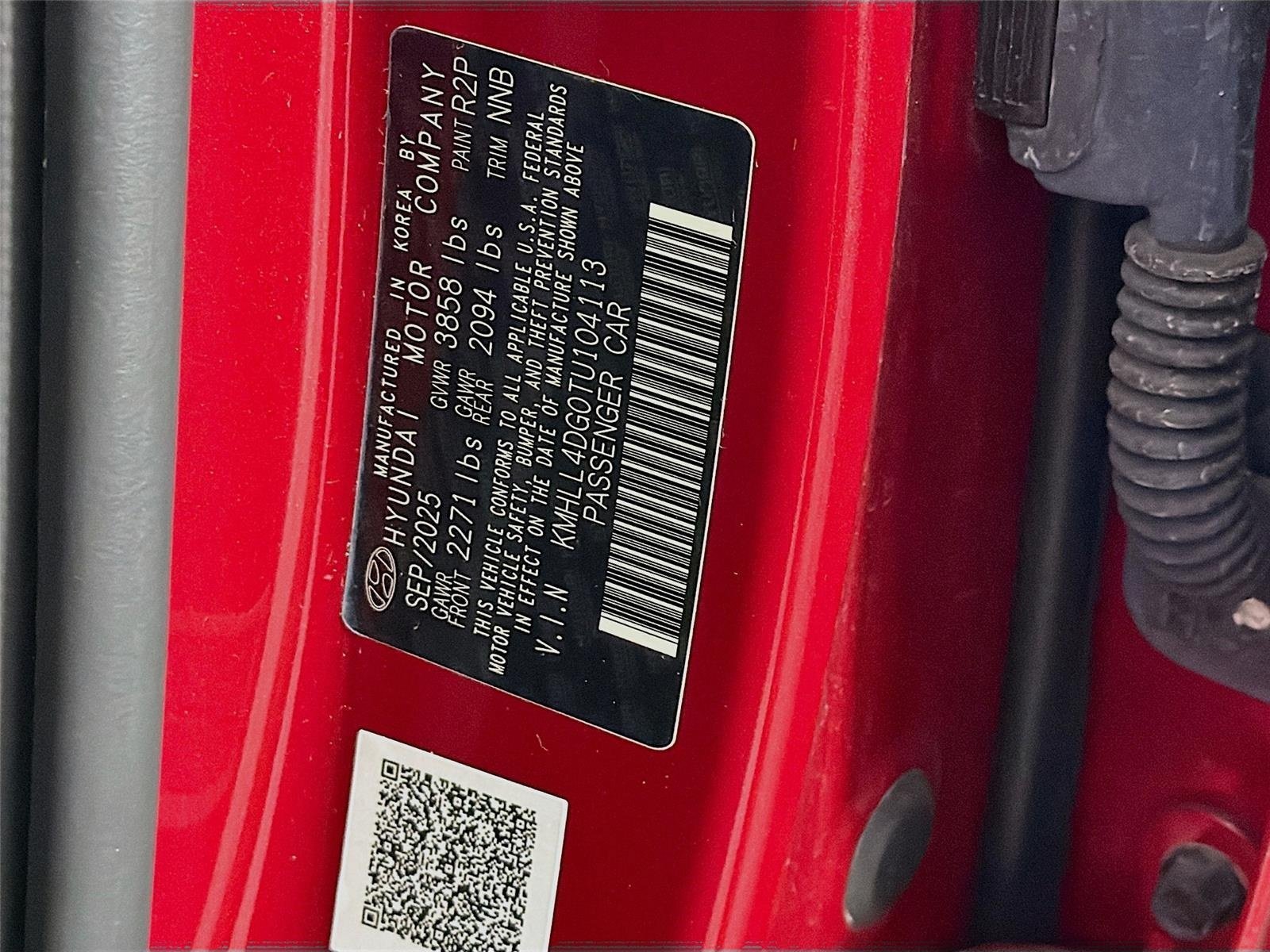 Used 2026 Ultimate Red Hyundai SE image 27
