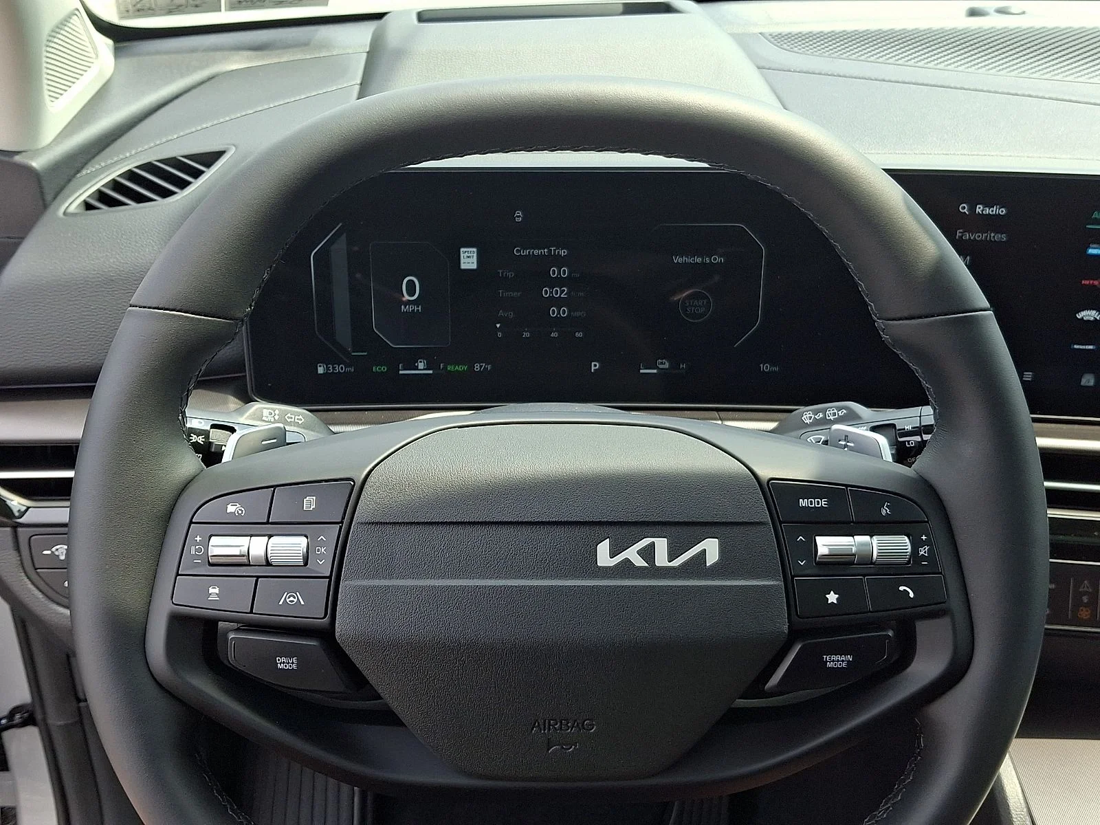 New 2027 Gray Kia SX-Prestige image 18
