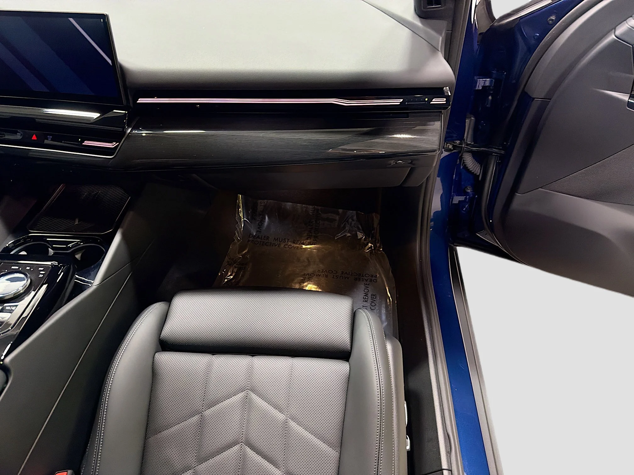 Used 2026 Phytonic Blue Metallic BMW 530i image 17