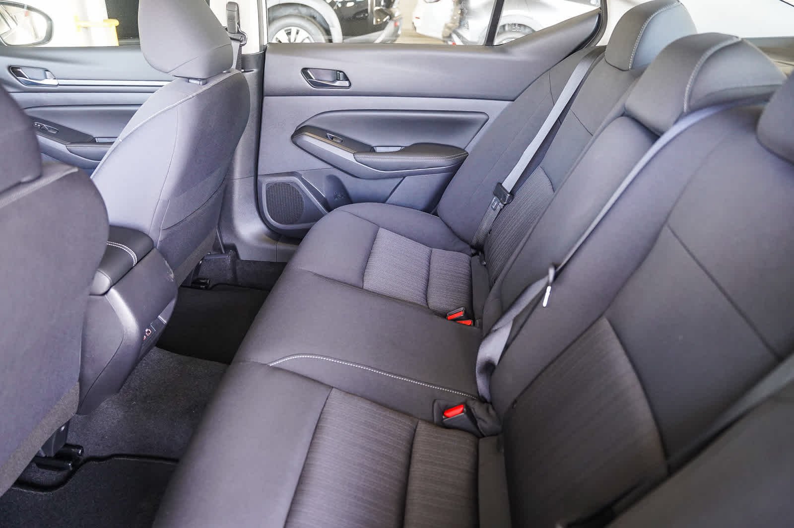 2025 Nissan Altima SV - Photo 18