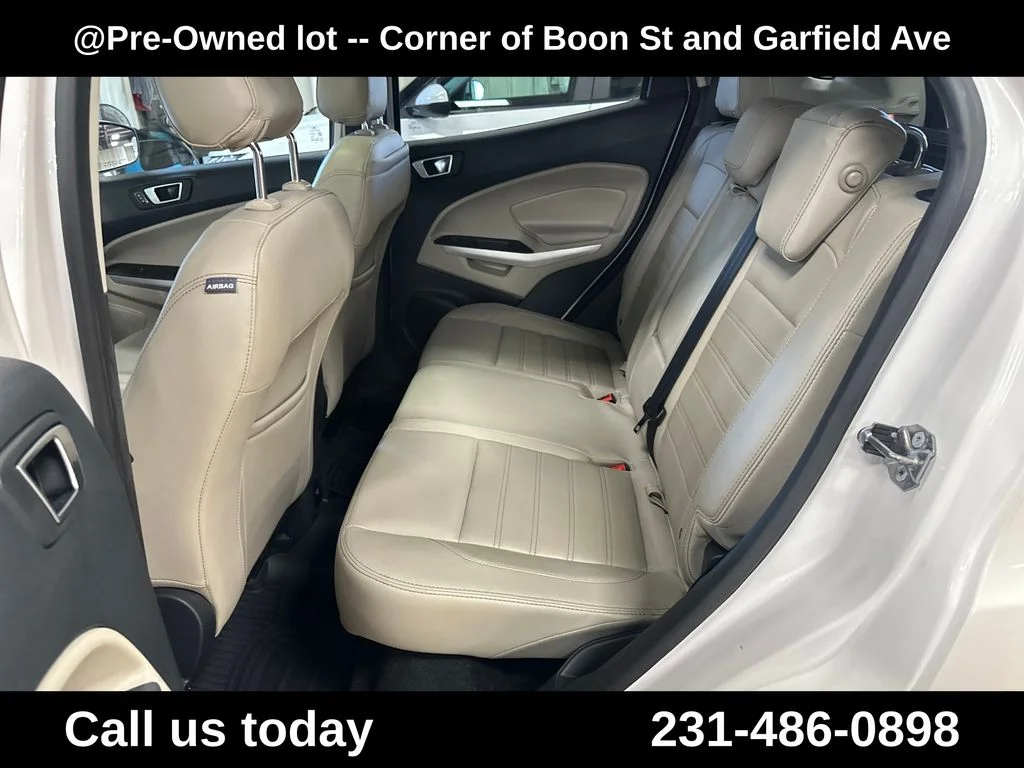 Used 2018 White Ford Titanium image 27