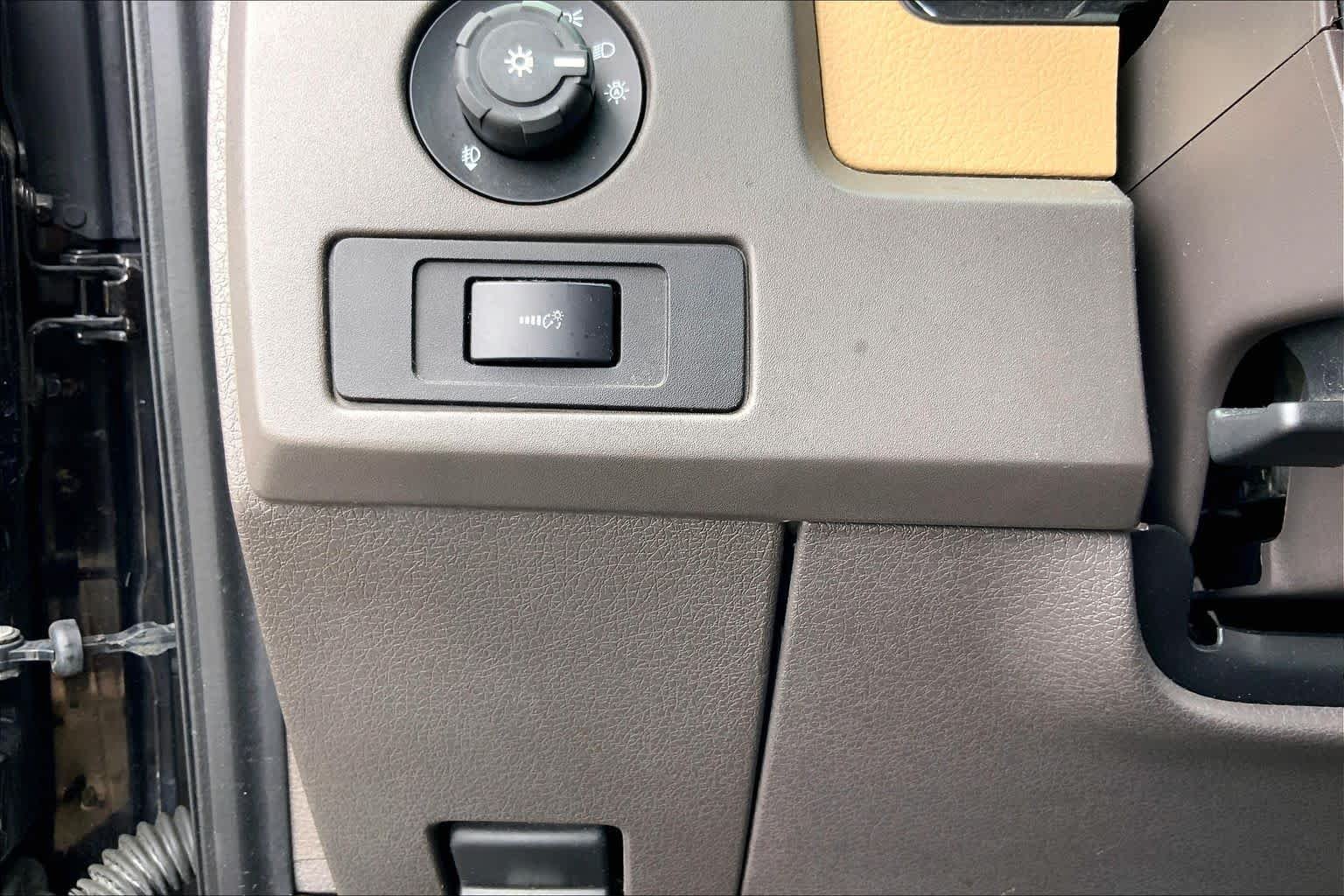 Used 2013 Kodiak Brown Metallic Ford XLT image 33
