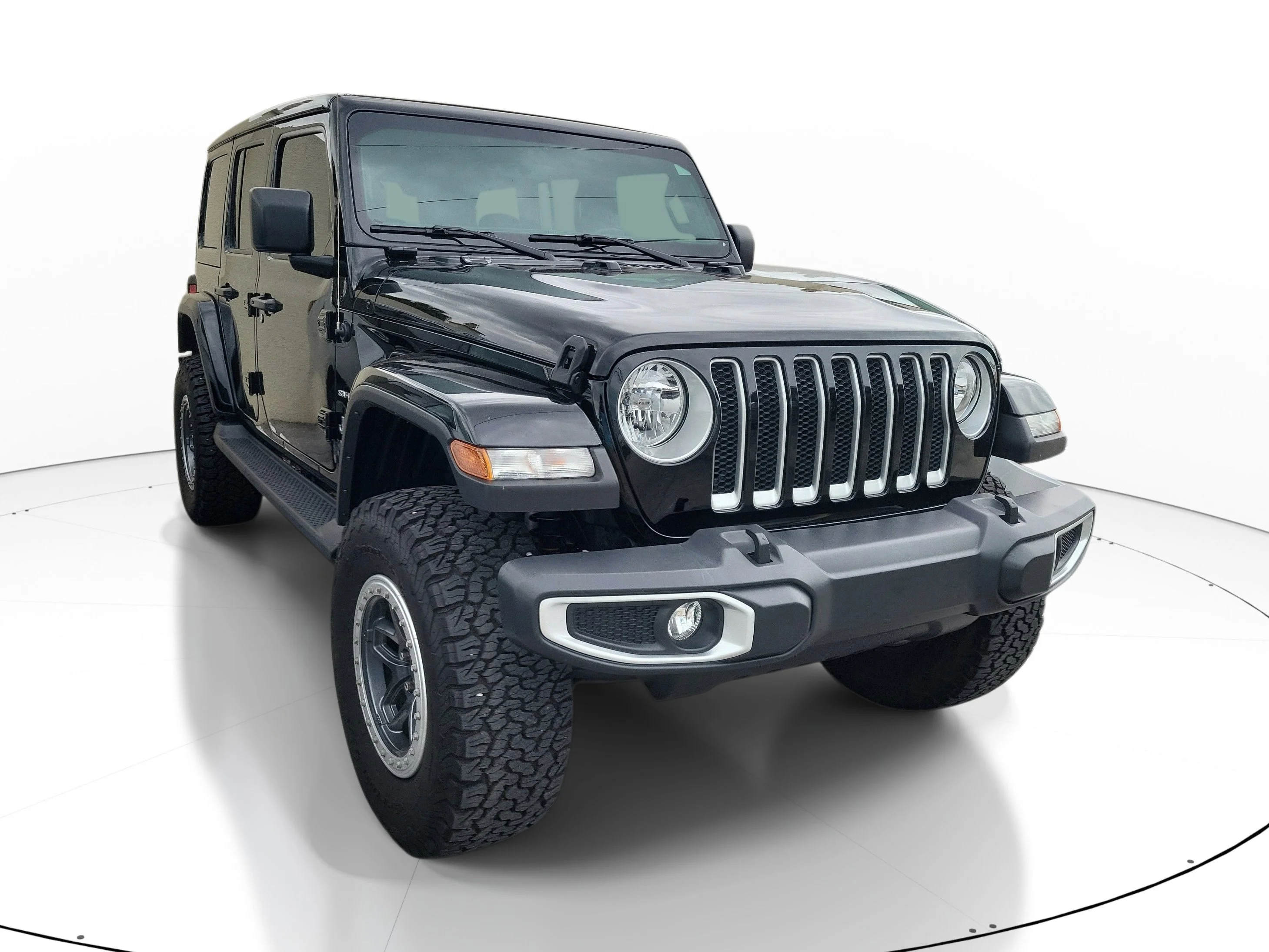 2022 Jeep Wrangler Sahara's photo