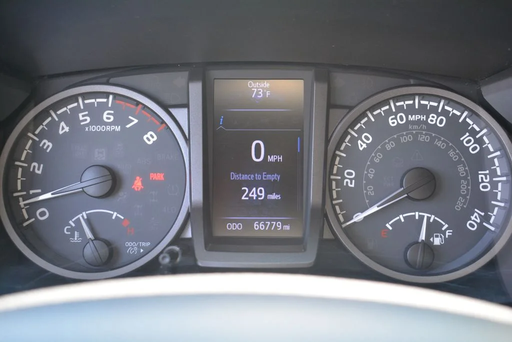 2018 Toyota Tacoma TRD Sport - Photo 12
