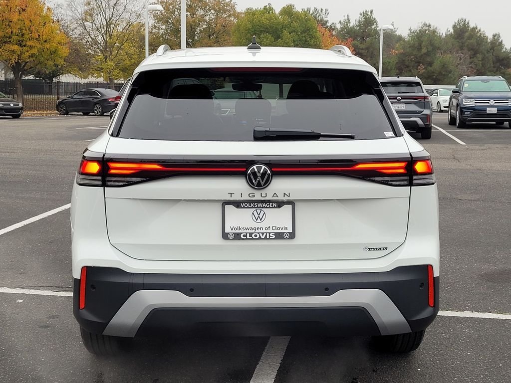 New 2026 White/off-white Volkswagen 2.0T S image 6