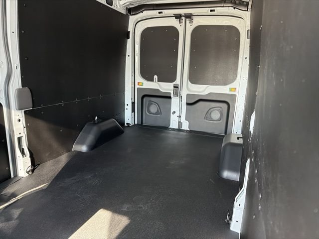 New 2026 Oxford White Ford Cargo Van image 11