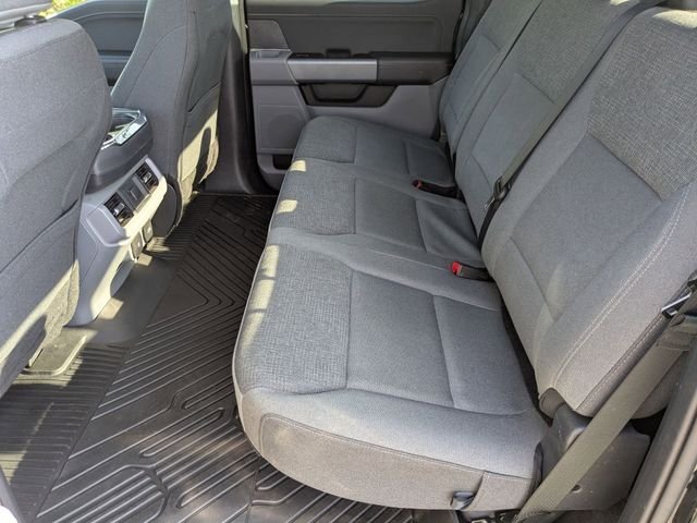 Used 2024 Black Metallic Ford XLT image 19