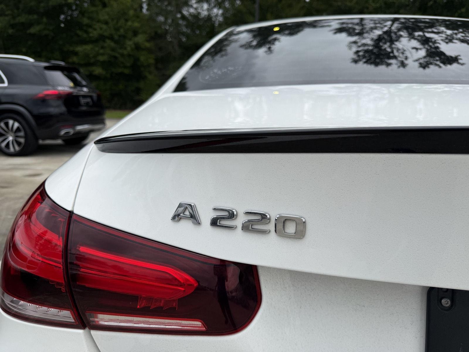 Used 2019 Polar White Mercedes-Benz A 220 image 21