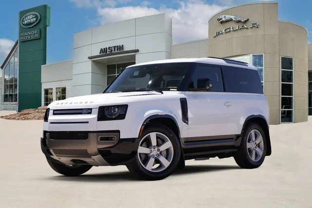 Pre-Owned 2023 Land Rover Defender 90 X-Dynamic SE