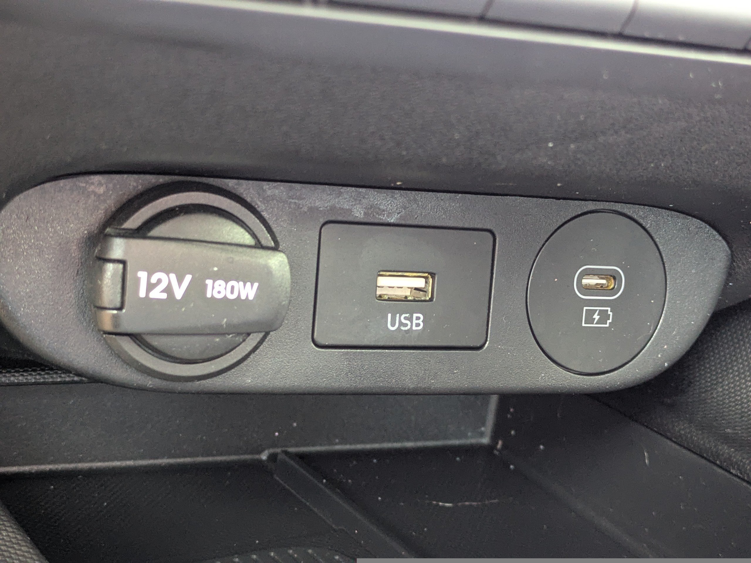 2025 Hyundai Elantra SEL - Photo 21