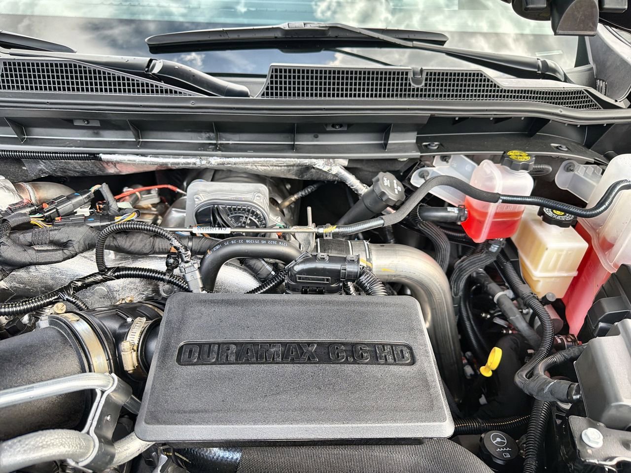 2026 Chevrolet Silverado 2500 HD ZR2 - Photo 25