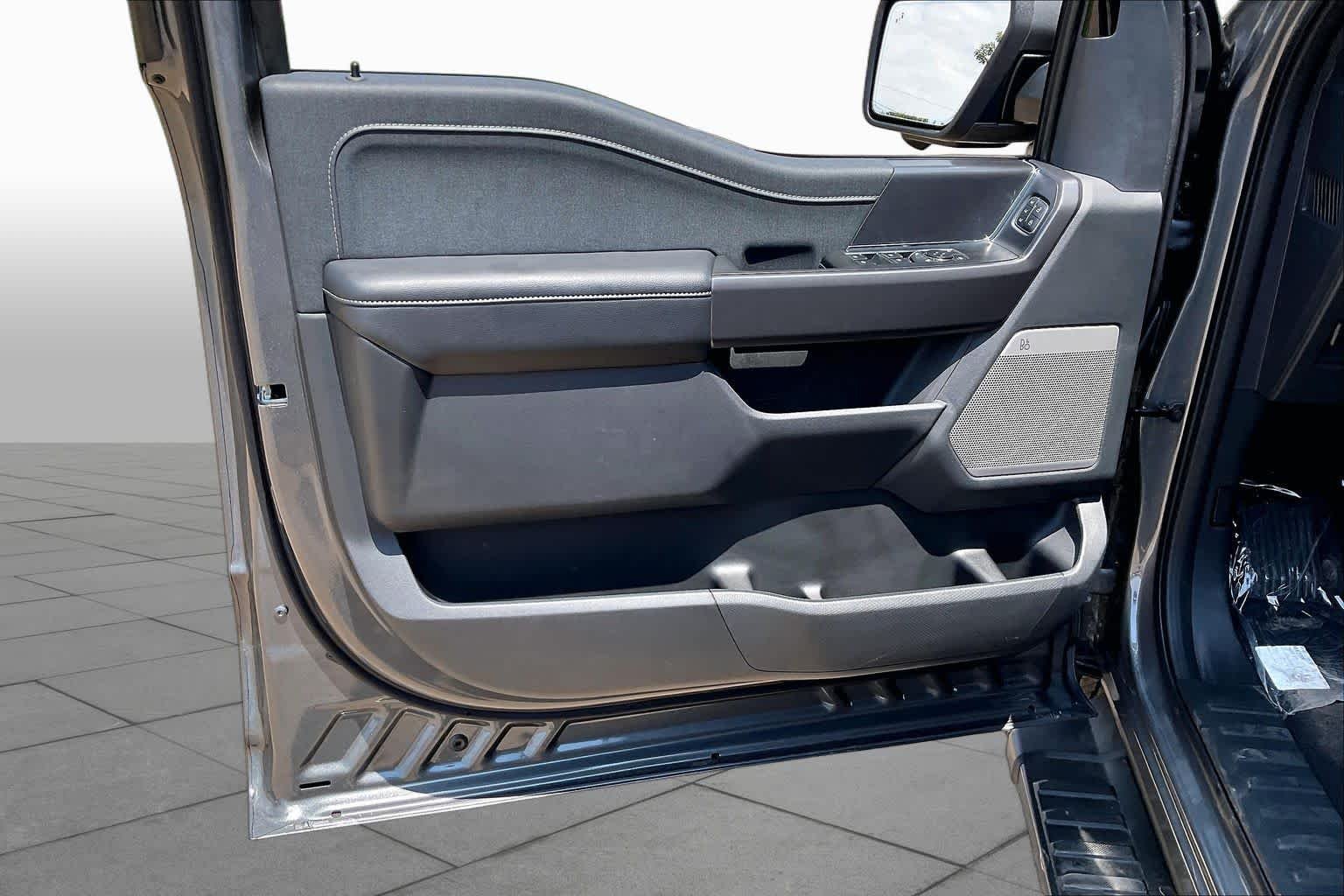 New 2026 Carbonized Gray Metallic Ford Lariat® image 10