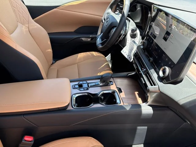 New 2026 White Lexus 450h+ Premium image 25