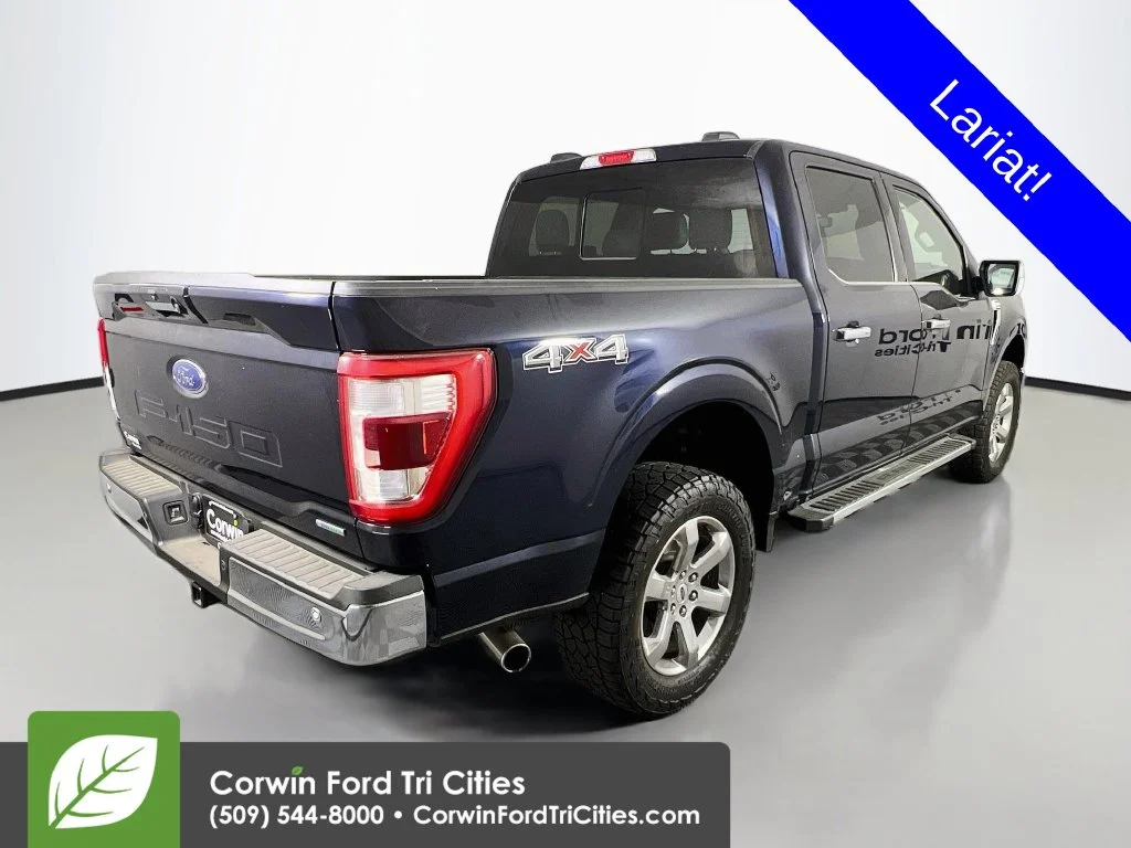 Used 2022 Atlas Blue Metallic Ford Lariat image 15