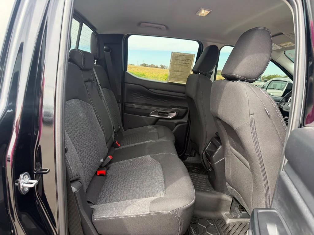 Used 2025 Black Ford XLT image 27