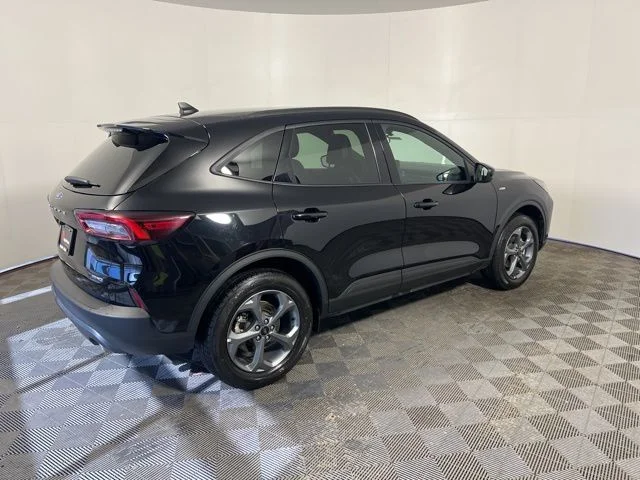 Used 2025 Black Ford ST-Line Select image 9