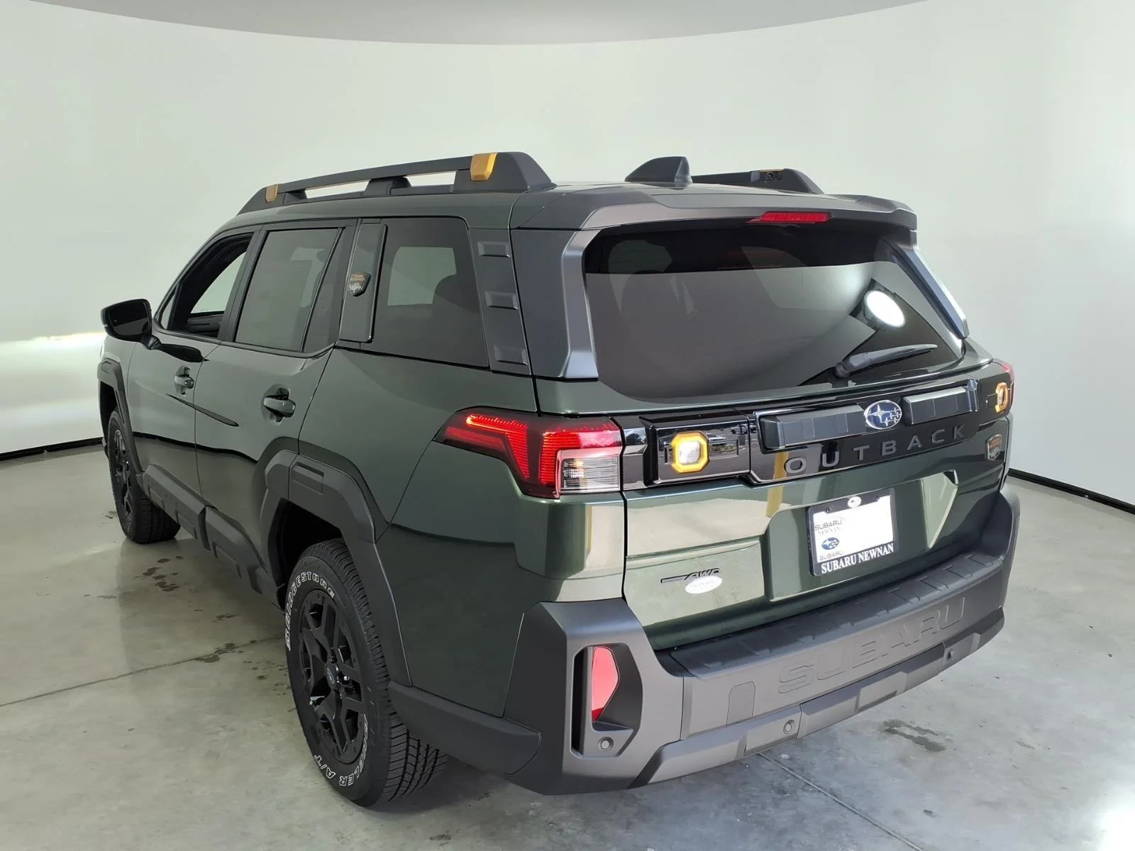 New 2026 DEEP EMERALD GREEN PEARL Subaru Wilderness image 54