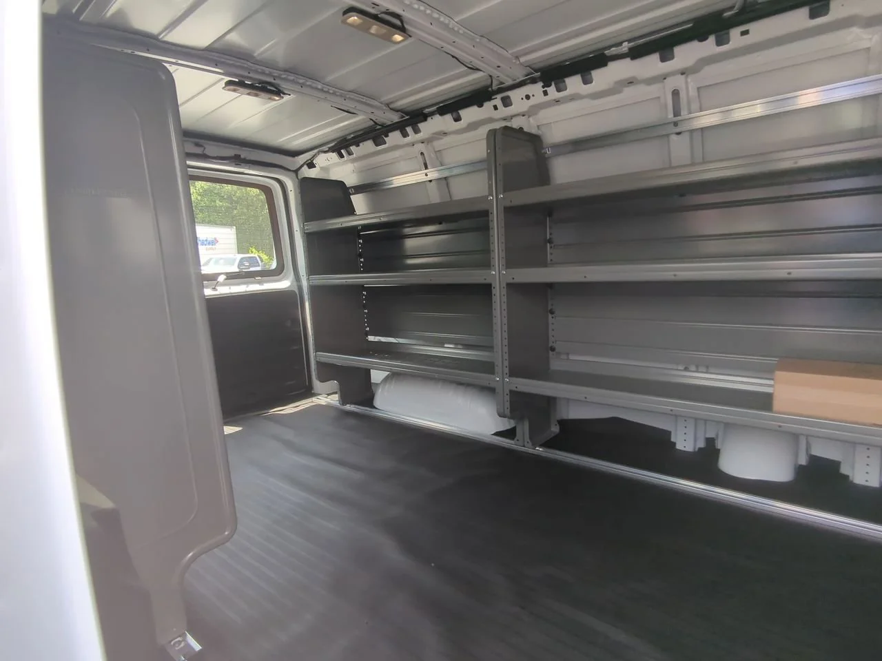 New 2025 Summit White GMC Work Van image 23